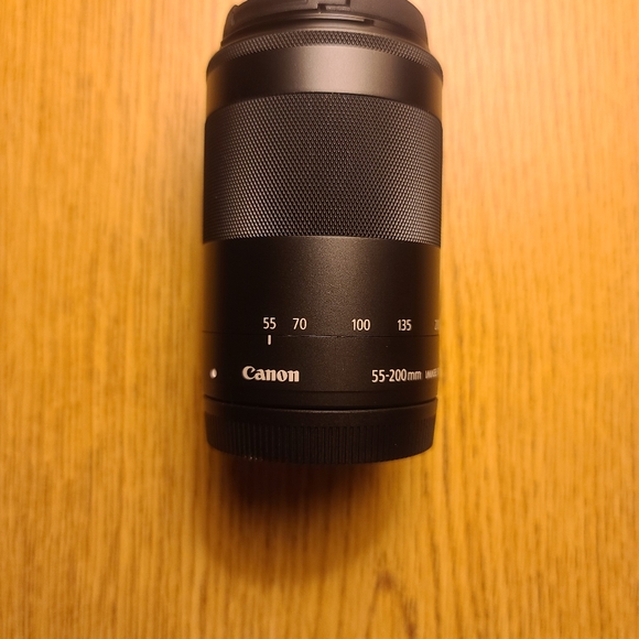 Canon EF-M 55-200mm f/4.5-6.3 Image Stabilization STM | Zoom Lens | Black - Picture 3 of 10